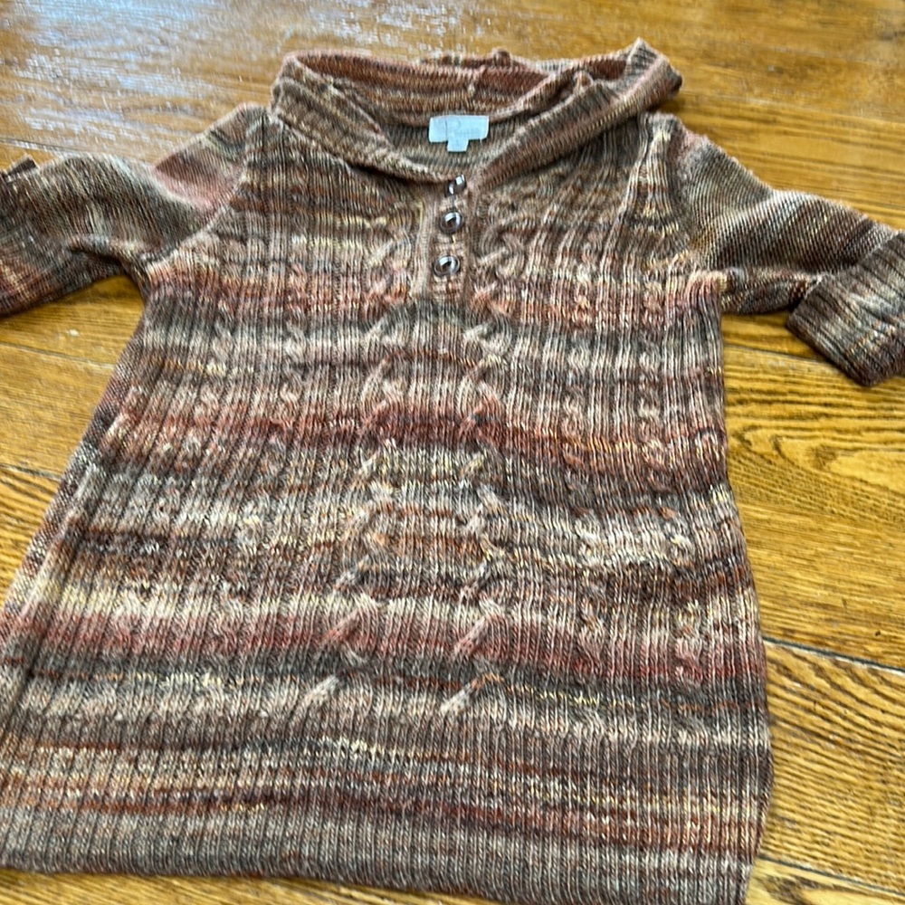 Ponsesa hoodie style sweater.  Cable knit brown & tan.  Size large.